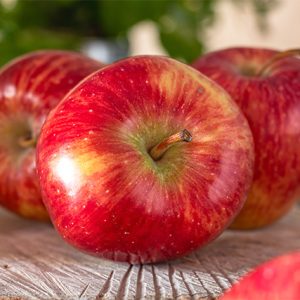 Red Apples -Buy fresh fruit and vegetables online Malta
