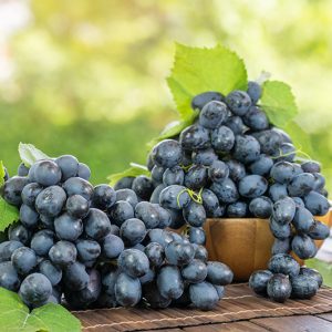 Red Grapes - Buy fresh fruit and vegetables online Malta
