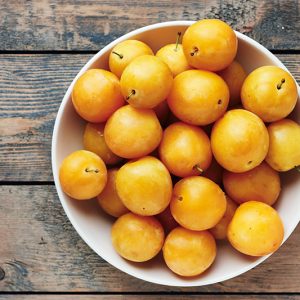 Yellow Plums - Buy fresh fruit and vegetables online Malta
